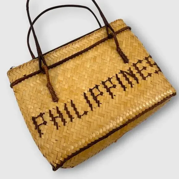 Vintage Handwoven Philippines Souvenir Straw Tote Handbag - Picture 2 of 7